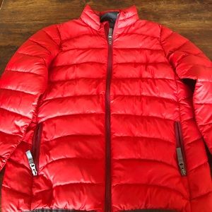Marmot red puffy jacket - Youth XL